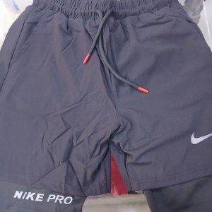 Short pour sport avec cycliste intégré